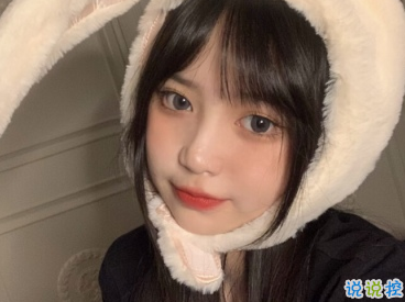 搞笑有趣的自拍文案 少见简短朋友圈美图配文1