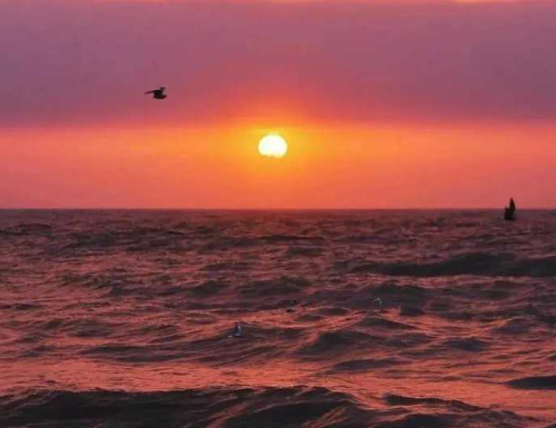 2021有关于日落的超级温柔的朋友圈文案 看日落发朋友圈的唯美说说1