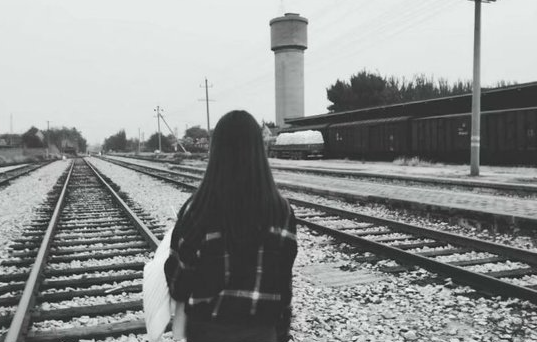 让人读起来特别难过的短句子 你听过的最心酸的一句话是什么2