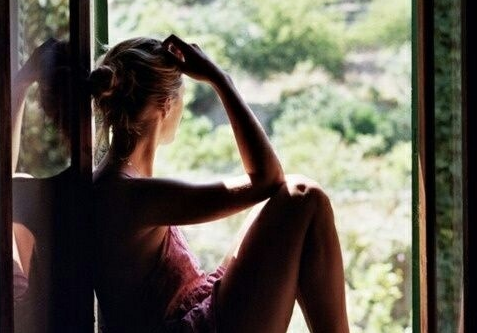 看透人心的悲凉英文句子带翻译 总有一句适合你的心情2