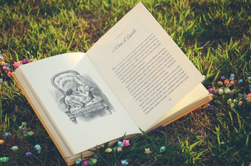 超甜蜜的恋爱中的小情侣适合发的爱情说说带图片 写尽千山落笔是你8