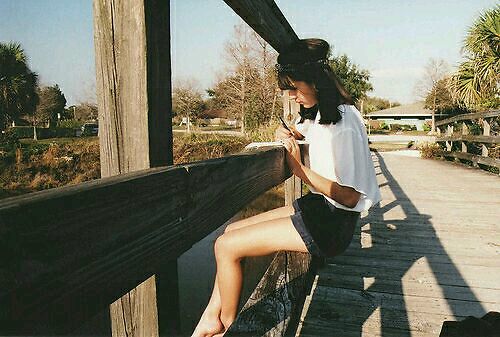 适合喜欢一个人时发的甜蜜爱情说说带图片 有你有我有吃的就又是美好的一天7