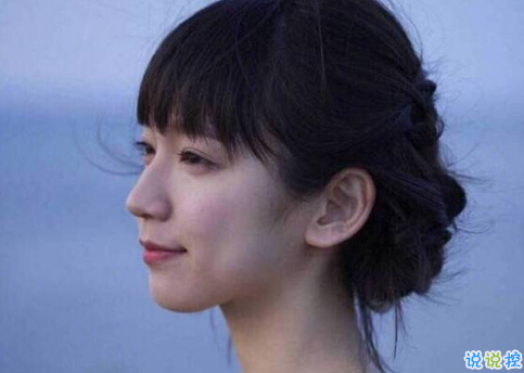 微博说说说到心坎上带图片 总有这么一个人会让你毫无原因地笑起来  9