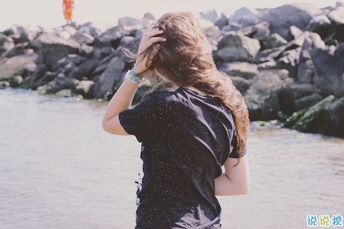 唯美简单的治愈系说说带图片 山月孤寂只是未见我11