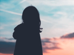 好心累的爱情说说带图片 心累想放弃的句子